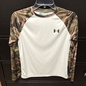 Under Armour White and Camo Long Sleeve Top